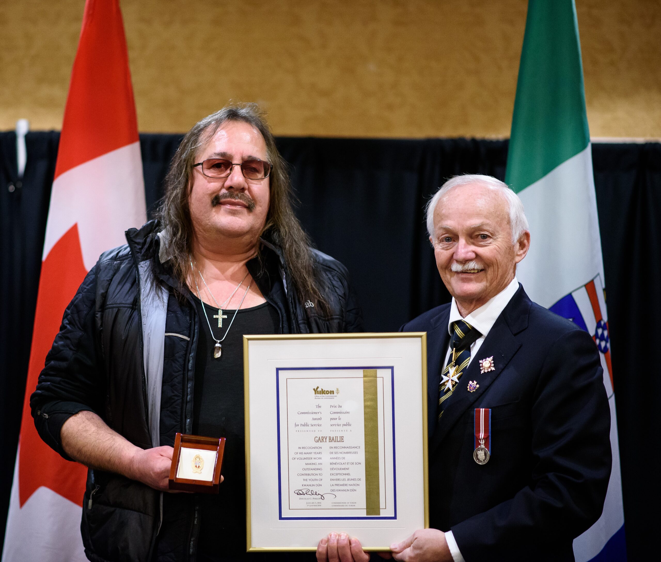 Gary Bailie - Commissioner Award 2015 (2)